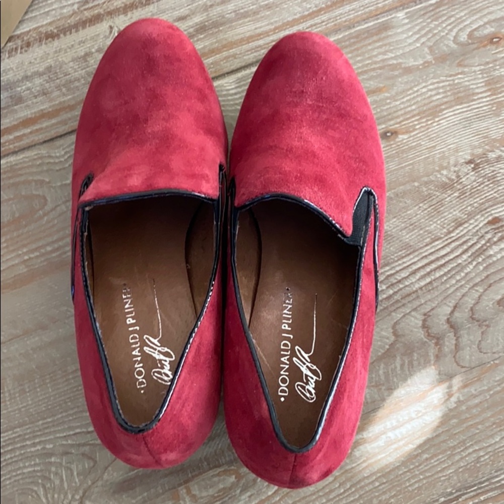Brand new Donald J Pliner Wedge